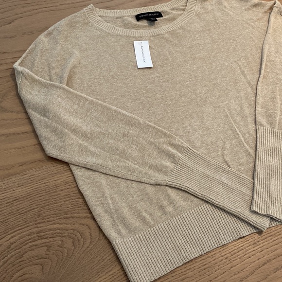 Banana Republic Cait Linen Blend Long Sleeve Top. White. XS. NWT. - Picture 10 of 14